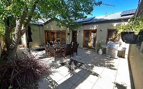 Grand Retreat In Town